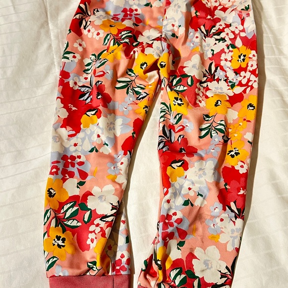 Used kid Adidas set for kid 5-6 years old - Picture 7 of 9